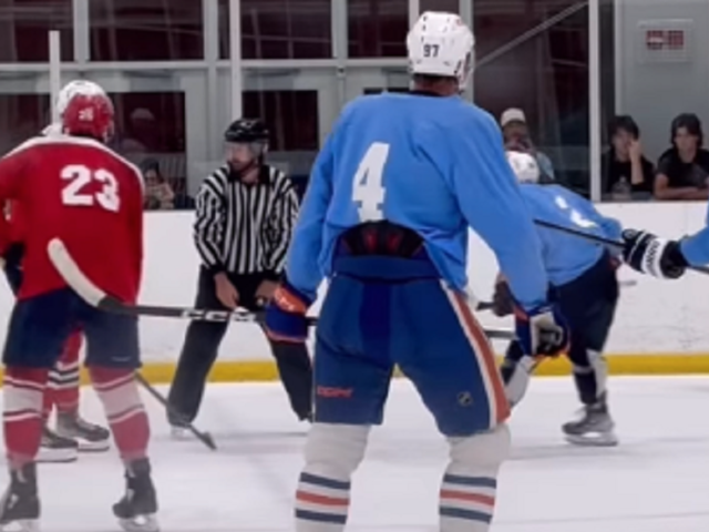 Oilers star Connor McDavid spotted playing beer league hockey