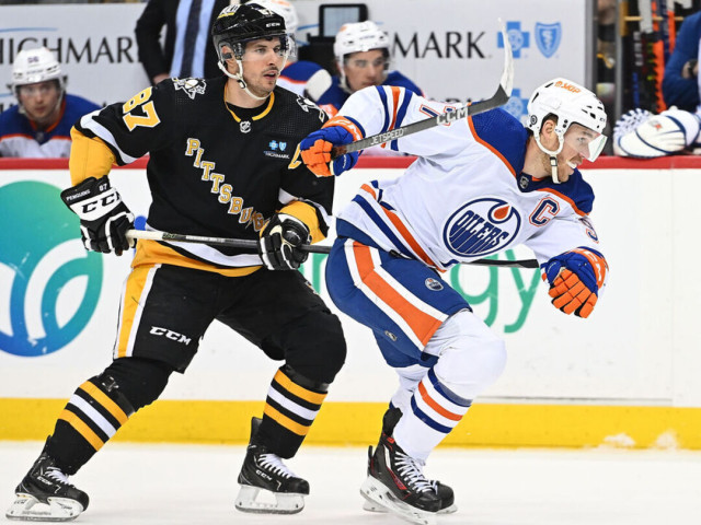 Crosby won't 'bet against' McDavid topping 170 points this season