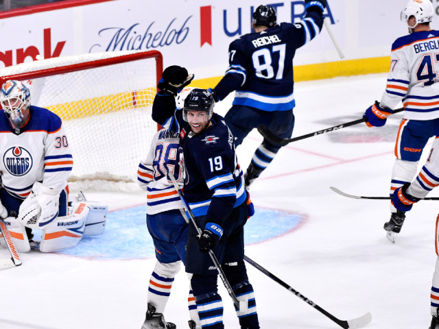 Jets’ top line shows glimpse of what’s to come, beat Oilers in pre-season