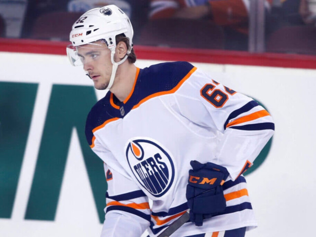 Lowetide: Oilers reaching critical pressure point with prospect Raphael Lavoie