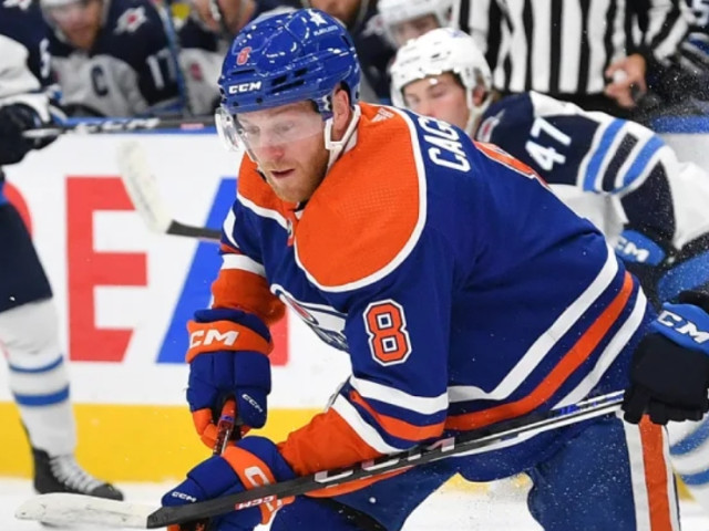 Oilers cut six additional players from training camp roster