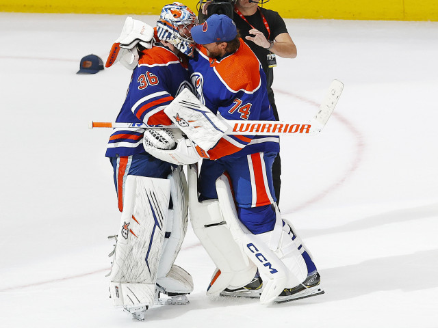 Getting things sorted in the Oilers’ blue paint