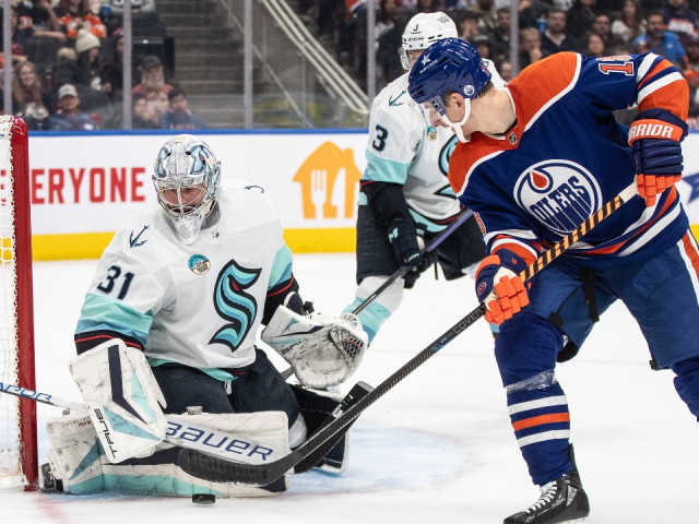 Evander Kane’s two-point game leads Oilers past Kraken in pre-season play