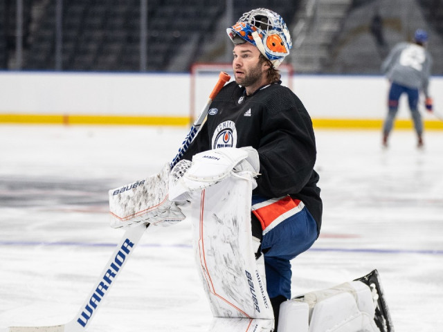 Oilers finalizing forward spots as Campbell earns starting job