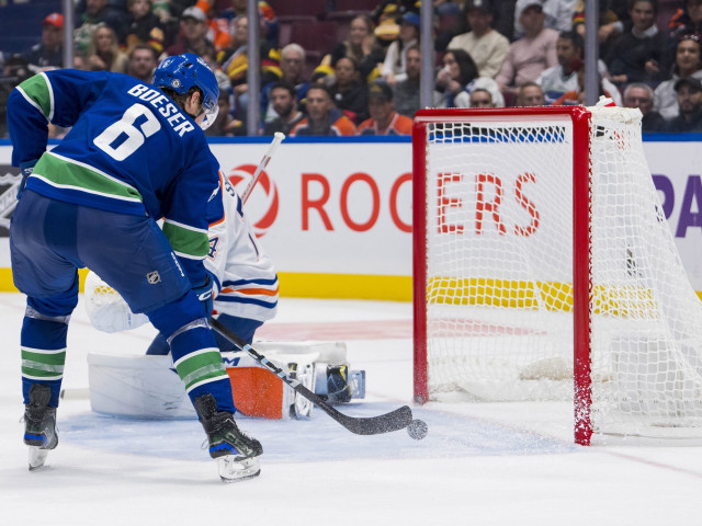 Game Highlights 1.0: Vancouver Canucks beat Edmonton Oilers 8-1