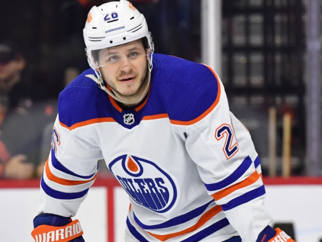 Oilers fans don't seem happy about a new addition to the first line