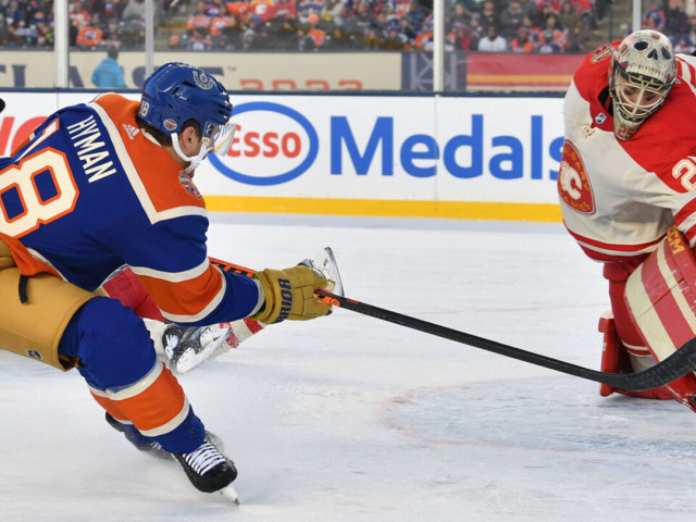 Oilers cruise past Flames to win Heritage Classic