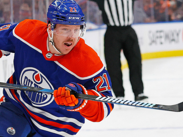 Call-up incoming? Oilers place Adam Erne on waivers