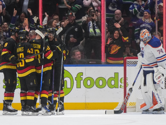 Canucks ‘keep it cool’ with confidence, composure in another win over Oilers