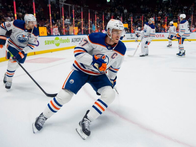 Edmonton Oilers’ transition of power happening in real-time and the stakes couldn’t be higher