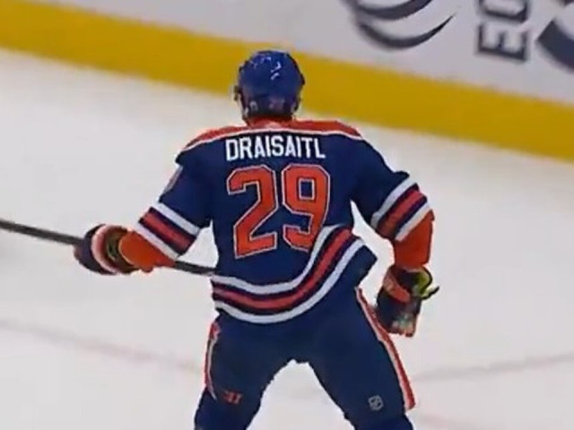 Draisaitl snaps it past Islanders’ Sorokin to put Oilers on the board