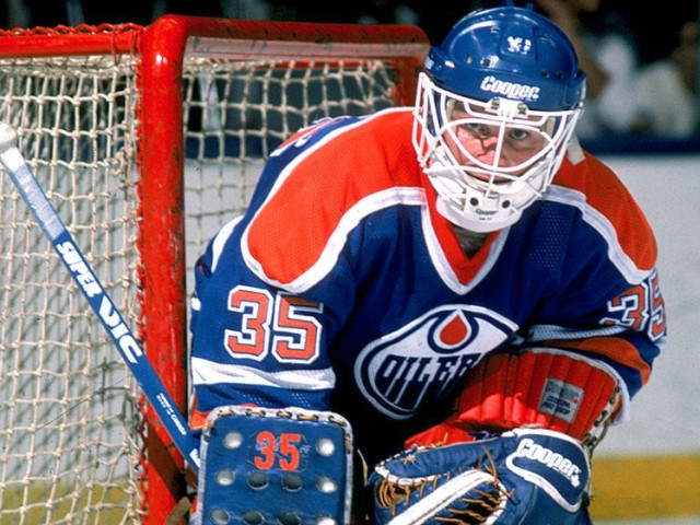 Former Oilers and Canadiens goalie diagnosed with cancer