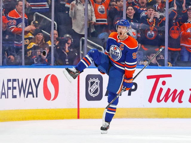 Has Connor McDavid rejoined the Hart Trophy conversation?