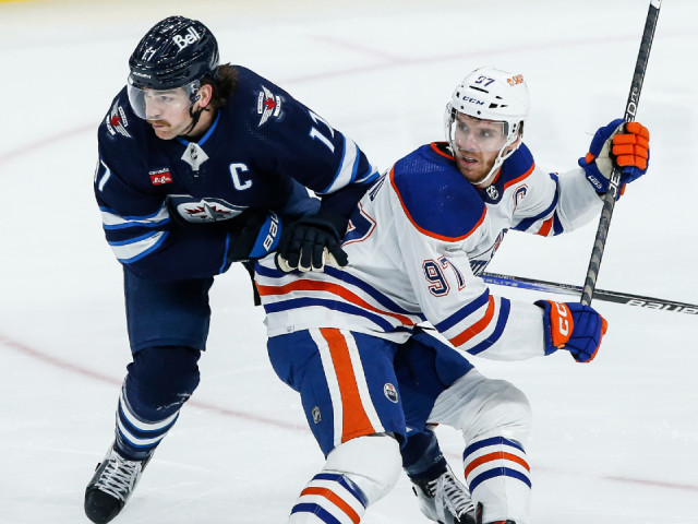 Oilers top Jets to earn fourth consecutive victory