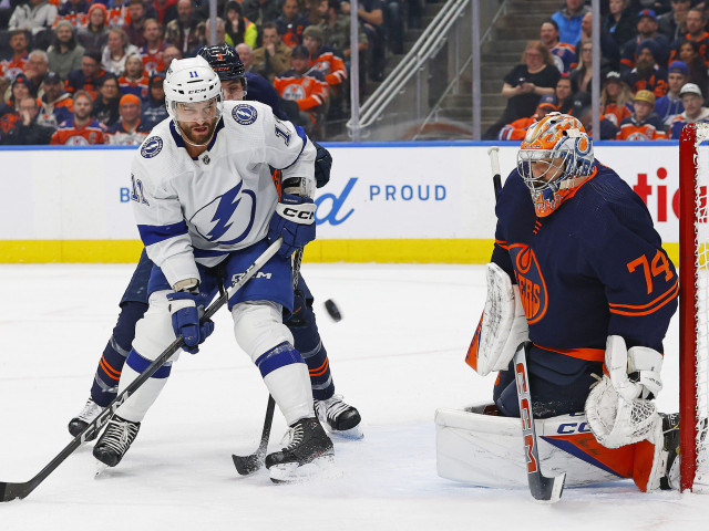 The Day After 27.0: Stuart Skinner admits poor performance cost Edmonton Oilers in 7-4 loss to Tampa Bay Lightning
