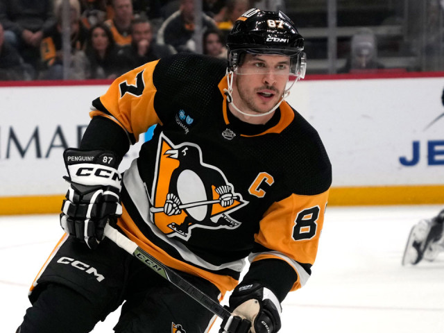 Even at 36, Sidney Crosby remains the gold standard for NHL players