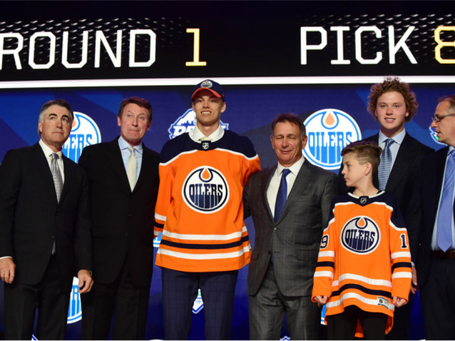 Top Edmonton Oilers prospect stories of 2023 — No. 1: The first round pick conundrum