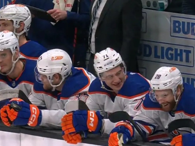 Edmonton Oilers End 2023 with Dominant 7-2 Win Over the Ducks