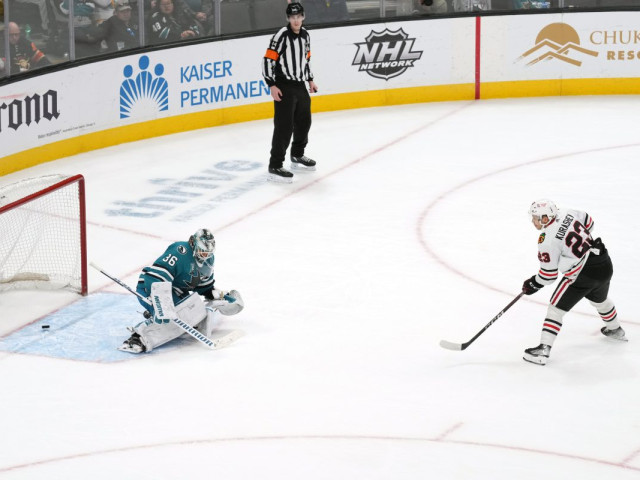 This Week in the NHL: Sharks, Blackhawks meet for first leg of Tank Bowl