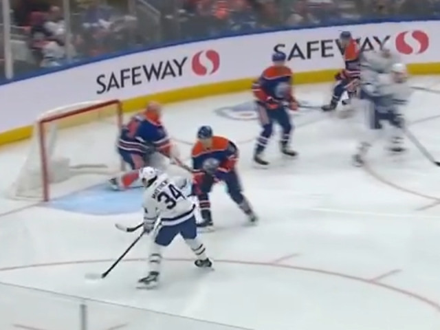 Matthews opens scoring just 27 seconds in off beauty cross-ice feed from Marner vs. Oilers