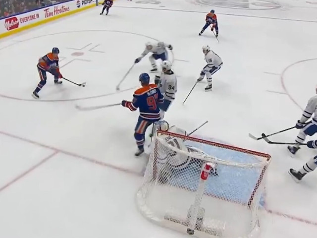 Oilers’ Ryan McLeod snipes beauty go-ahead goal vs. Maple Leafs