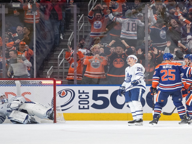 Systems Analyst: How one Oilers goal highlighted Maple Leafs’ biggest issues