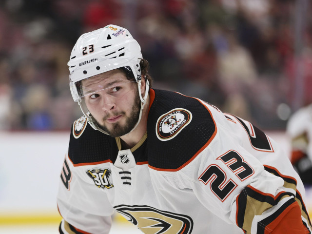 Anaheim Ducks’ Mason McTavish to miss game vs. Oilers with an upper-body injury