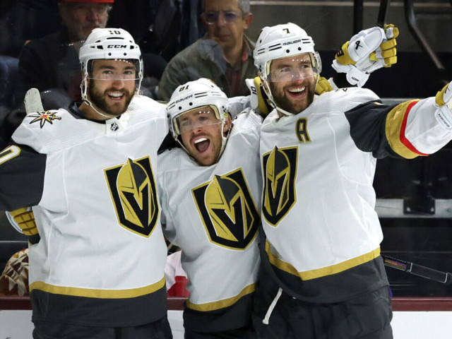 Golden Knights, Devils to defend home ice on Monday