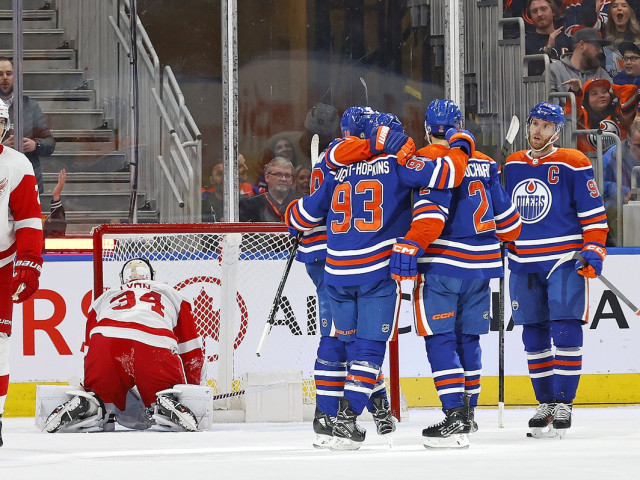 Game Highlights 49.0: Edmonton Oilers beat Detroit Red Wings 8-4