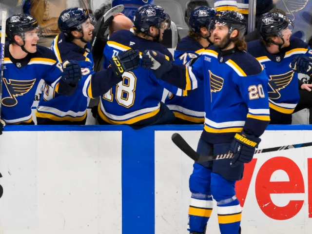 Toronto Maple Leafs, Edmonton Oilers in dogfight for Brandon Saad: report