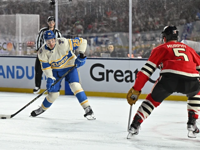 Looking at players the Blackhawks could sell before the trade deadline