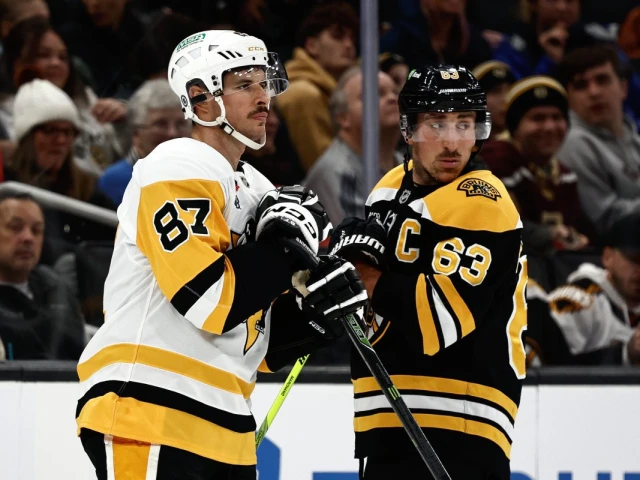 Brad Marchand on how to stop Canada’s top power-play unit: ‘Put three goalies in net’