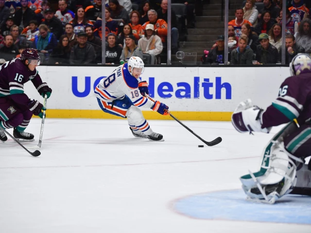 John Gibson has interest in joining the Oilers — but only if he’s their No. 1