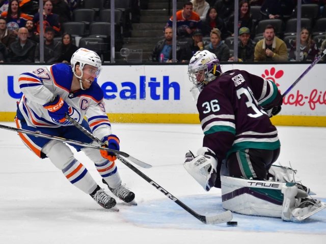 Does John Gibson’s style fit with the Oilers?