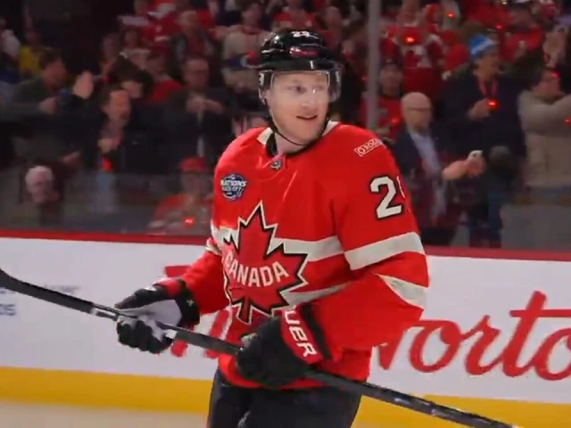 Gotta See It: MacKinnon buries quick goal from Crosby and McDavid