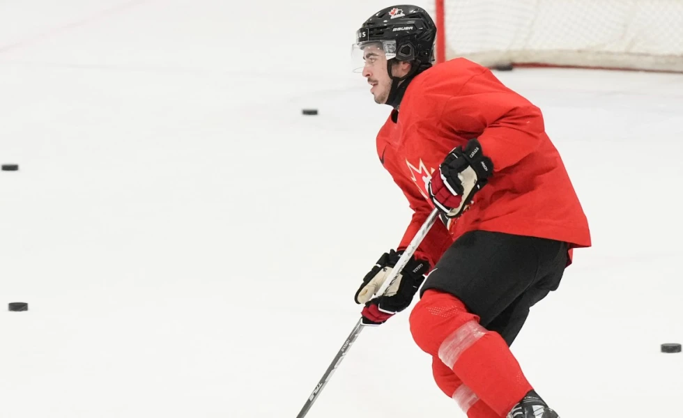 Top prospect Matthew Savoie to make Oilers debut on road trip