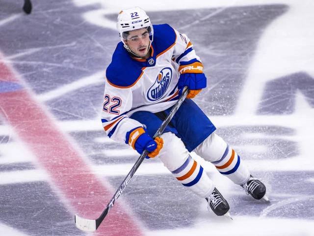 Oilers expected to recall Matthew Savoie, top prospect skating with Leon Draisaitl at practice