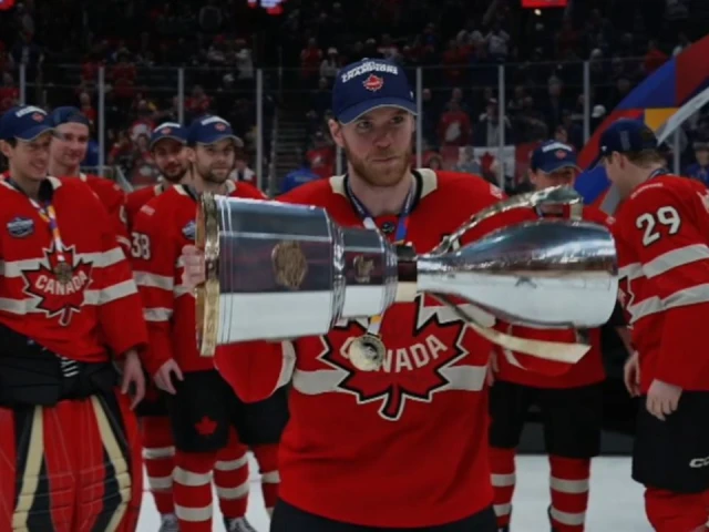 Speculating why McDavid didn’t hoist 4 Nations trophy above his shoulders