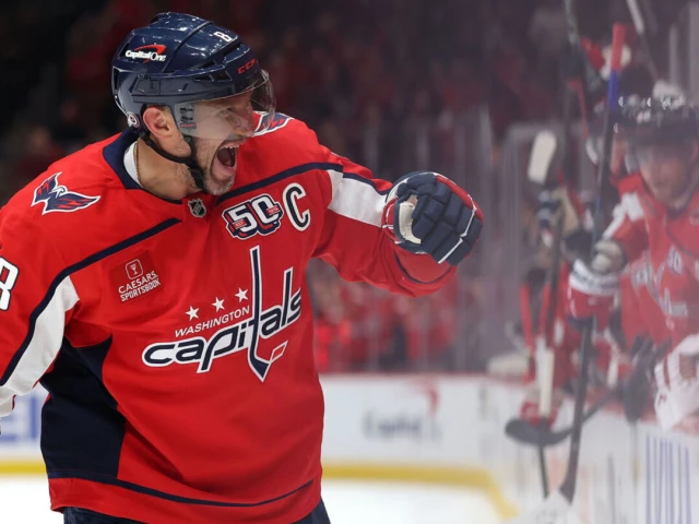 Ovechkin nets hat trick vs. Oilers to move within 13 of Gretzky