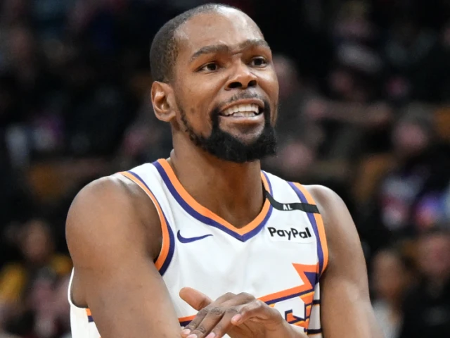 Kevin Durant loves Canada and shouts out Toronto Raptors fans