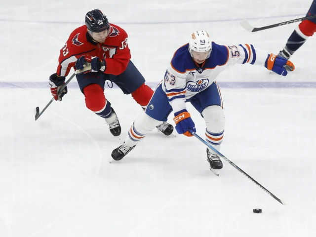 Why another healthy scratch for Oilers’ Jeff Skinner isn’t deserved