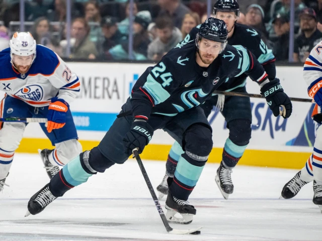 Defenceman Jamie Oleksiak listed as an ‘ideal fit’ for the Oilers