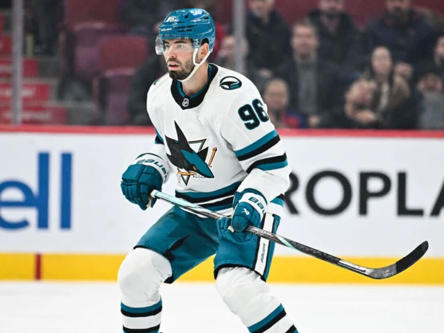 Oilers acquire Walman from Sharks