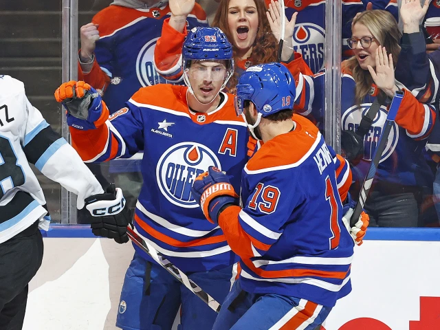 The Day After 68.0: ‘We’re going to ride it for a while,’ says Oilers coach as offensive explosion likely keeps lines intact