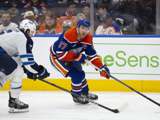 McDavid exits game with lower-body injury