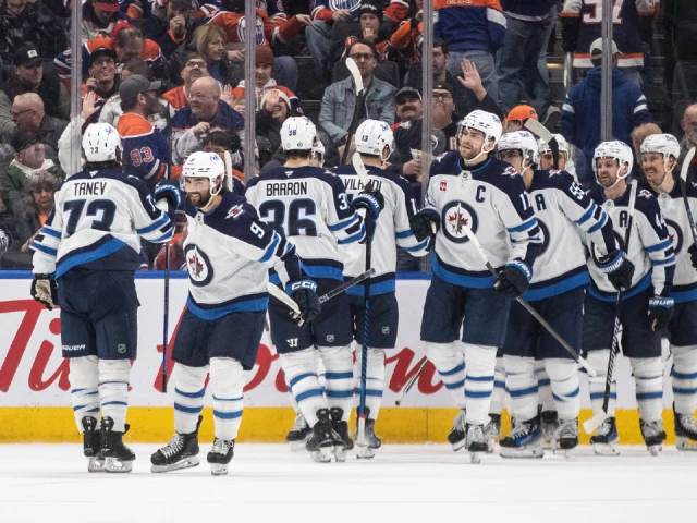 Jets rebound with win over Oilers, reach 100-point milestone