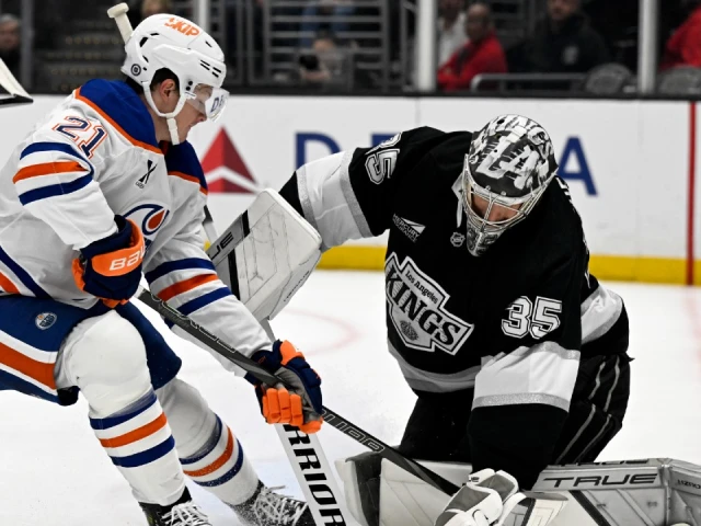 Oilers’ Trent Frederic re-aggravates ankle injury, out vs. Ducks