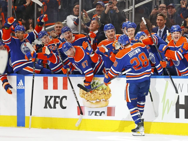Connor McDavid’s three-point return, depth scoring powers Oilers win, and Clinchmas Eve has arrived