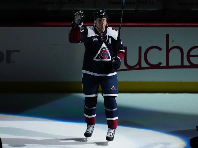 NHL Notebook: Avalanche may shut down Nathan MacKinnon for rest of regular season