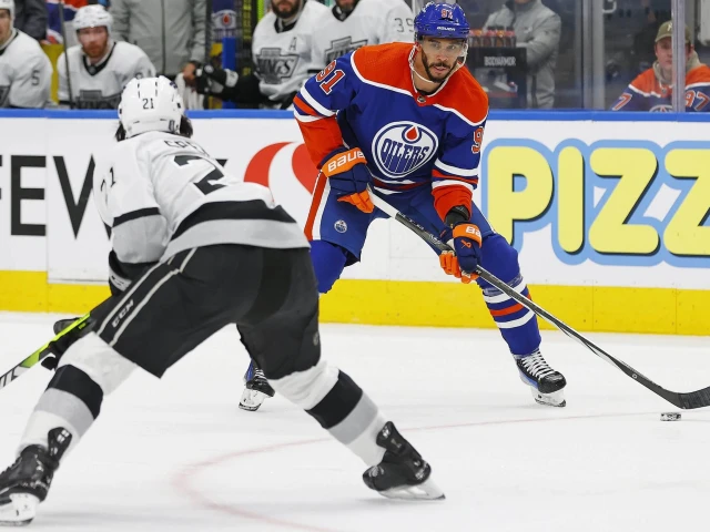 Evander Kane to make season debut for Oilers in Game 2 vs. Kings